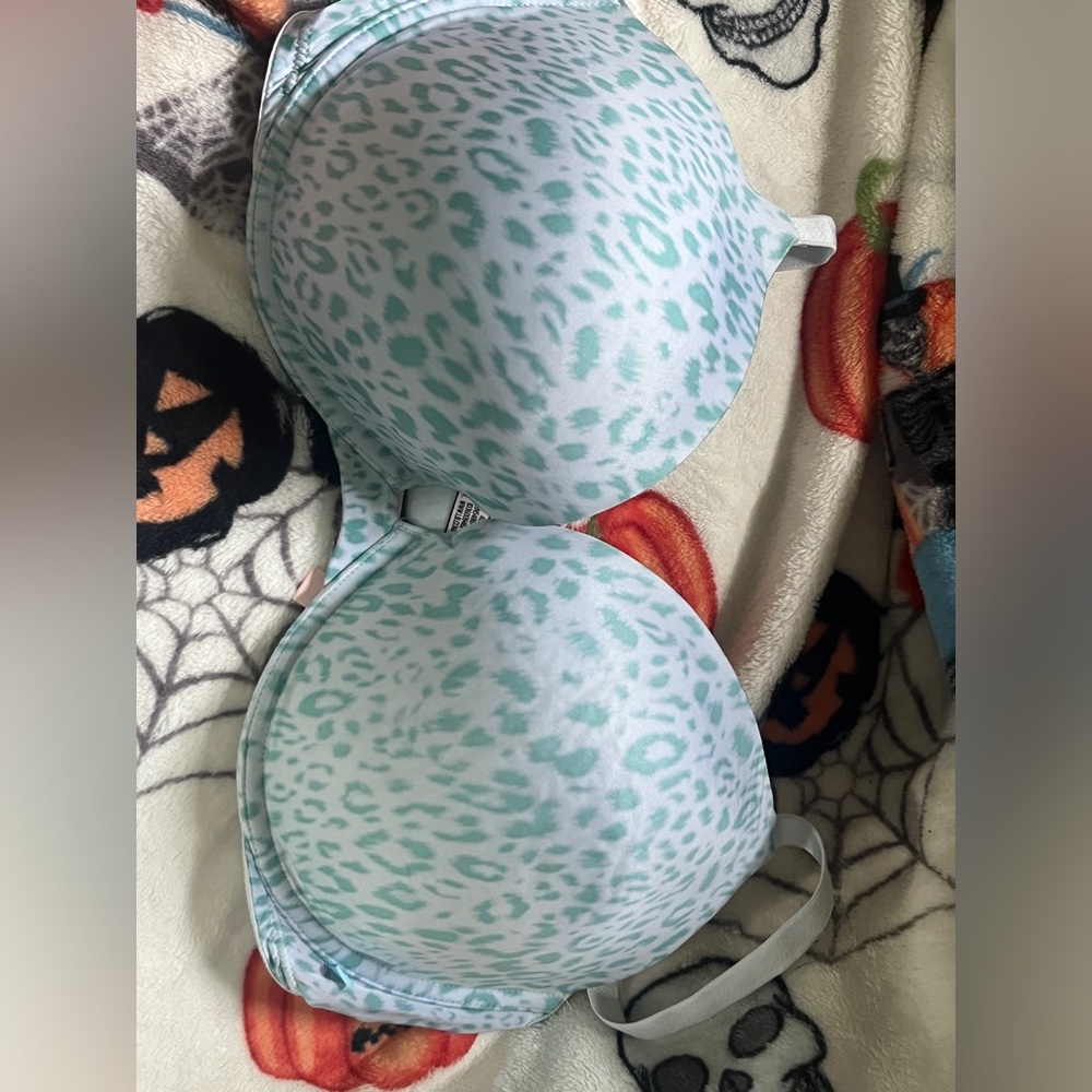 Victoria secret bra